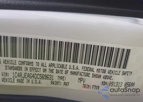 2013 Jeep Grand Cherokee Laredo z USA, uszkodzony, nr VIN 1C4RJEAG4DC569631